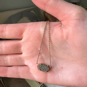 Kendra Scott Elise Pendant necklace. Rose gold band and Platinum Drusy stone.